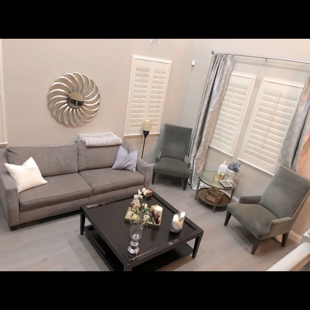 Two beautiful accent chairs & comfortable couch.
